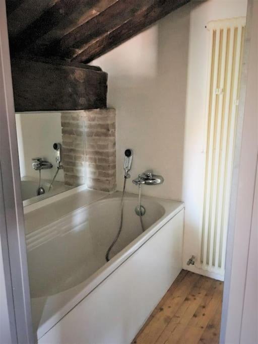 Romantic Studio In The Historical Heart Of بادوفا المظهر الخارجي الصورة